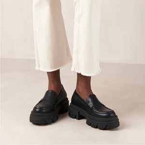 ALOHAS Black Chunky Platform Loafers